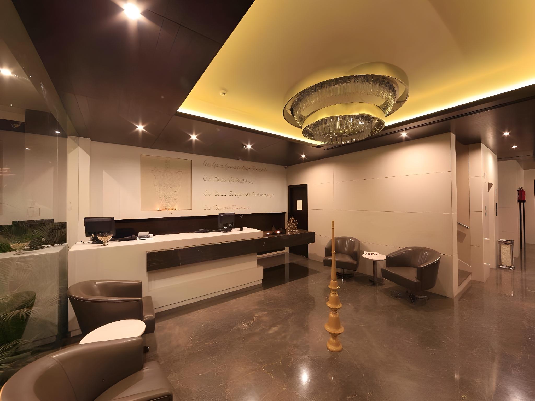 HOTEL REGALIA 20/33