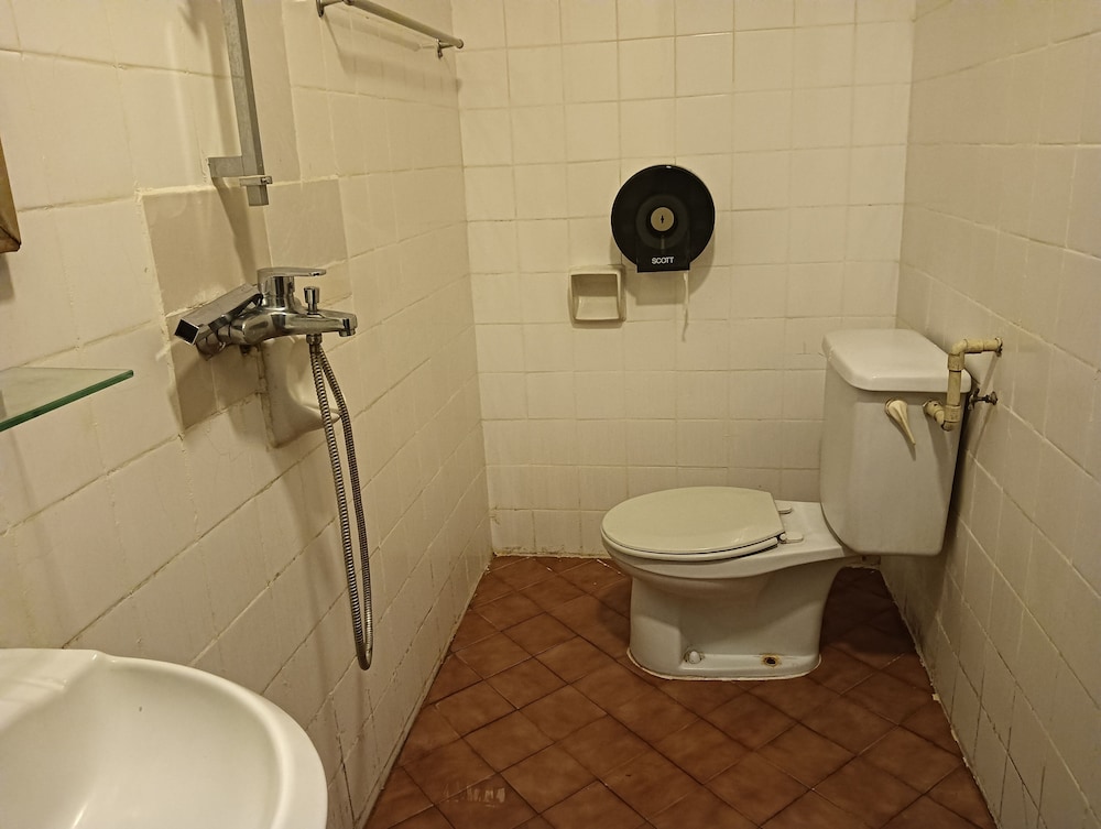Hotel O Oriental Hotel 33/38