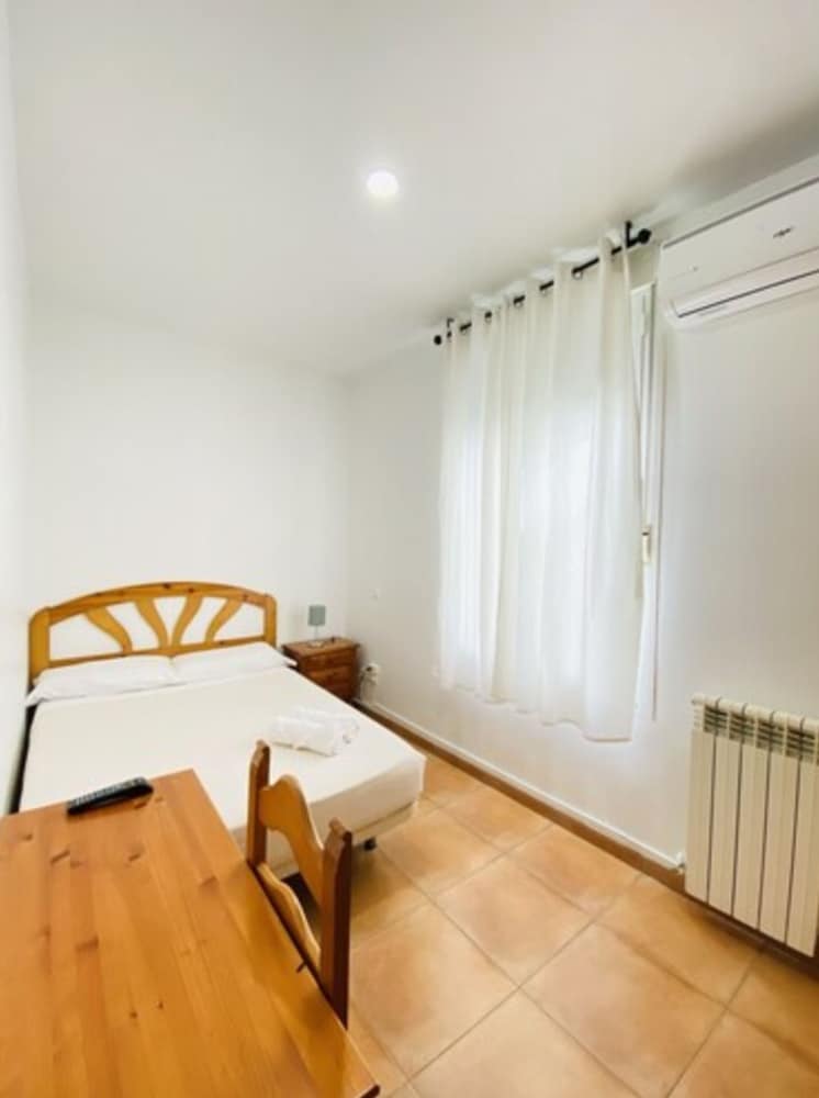 Hostal Rayuela 57/72