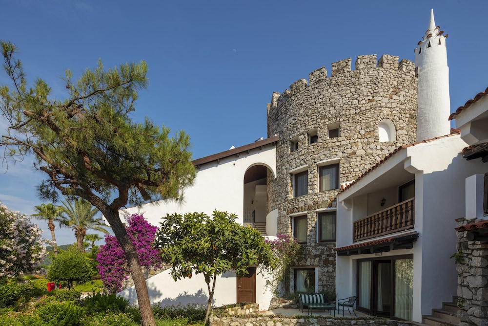 Marti Resort Hotel 6/72