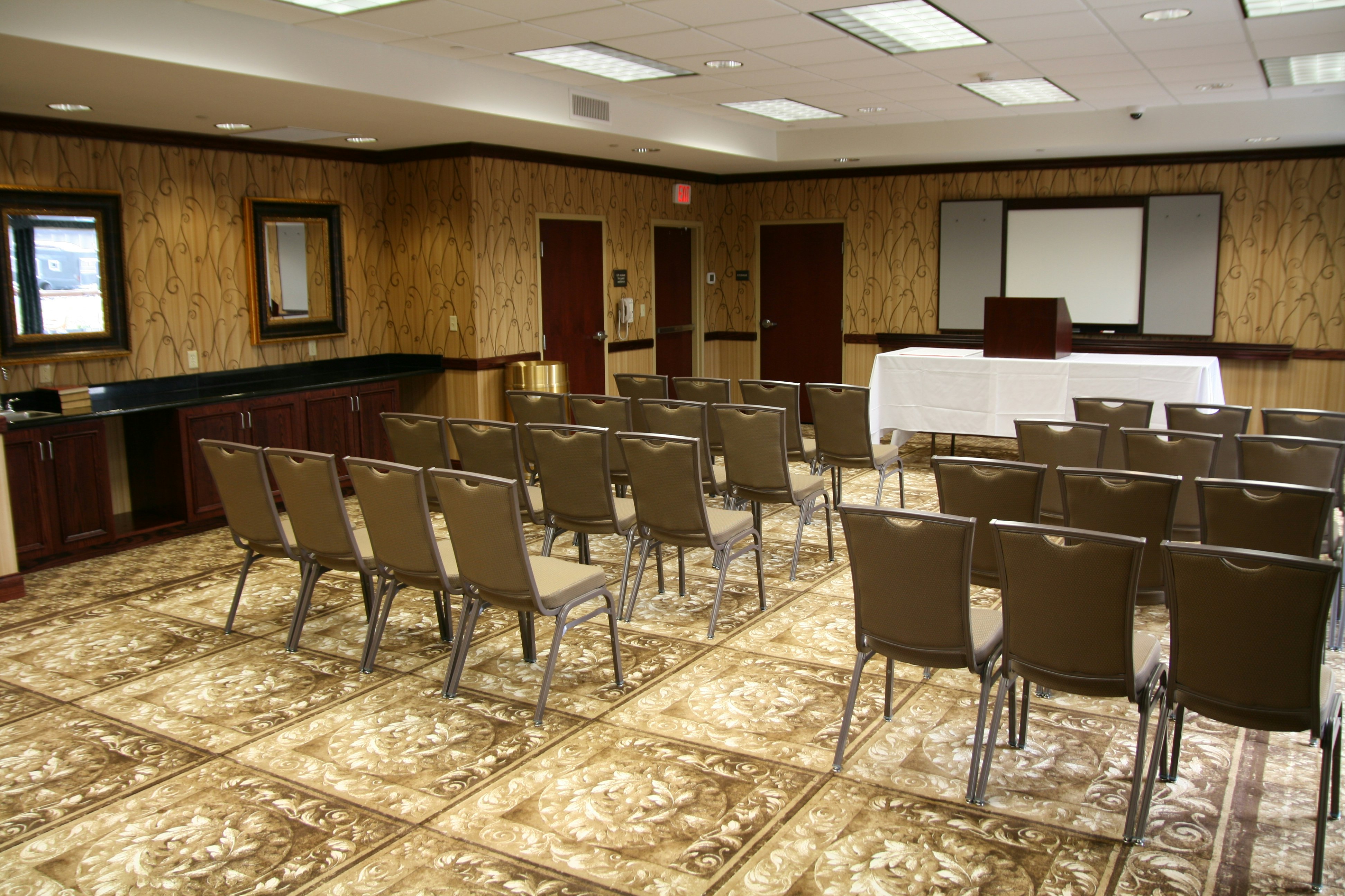 Hampton Inn and Suites Salisbury/Fruitland 48/58