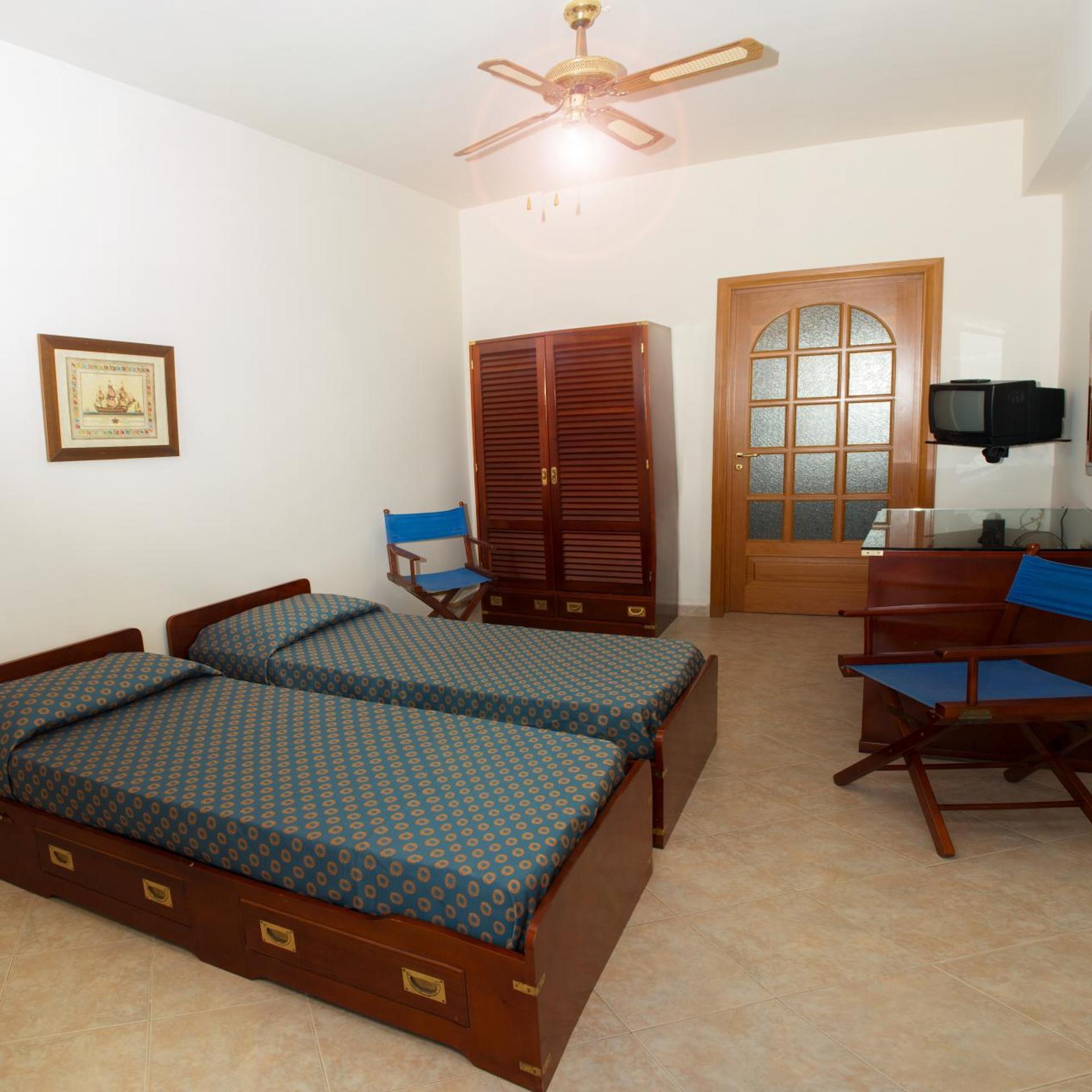 Standard, Double or Twin Bed