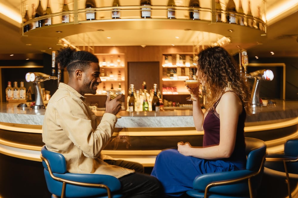YOTEL Edinburgh, Select by Hilton 63/72