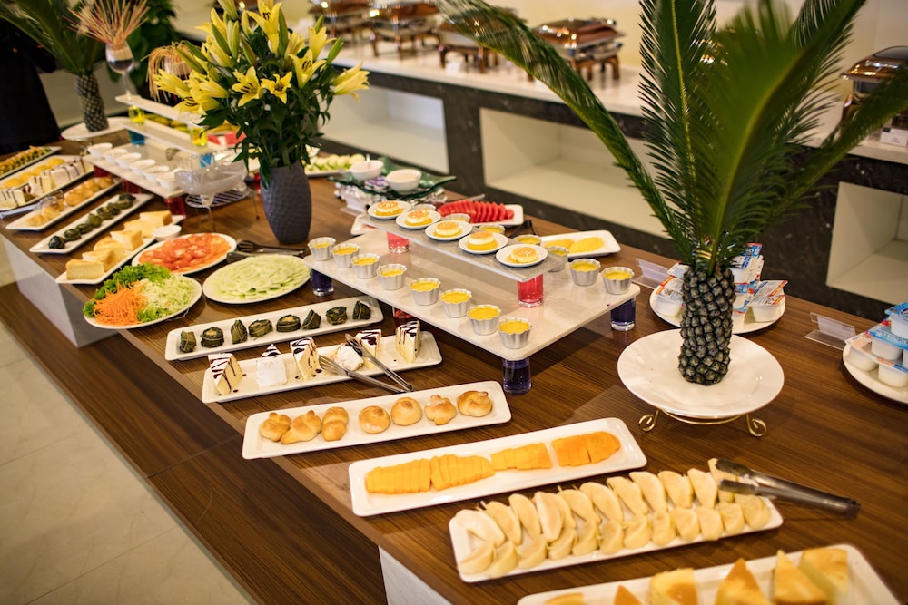 Freesia Hotel 40/72