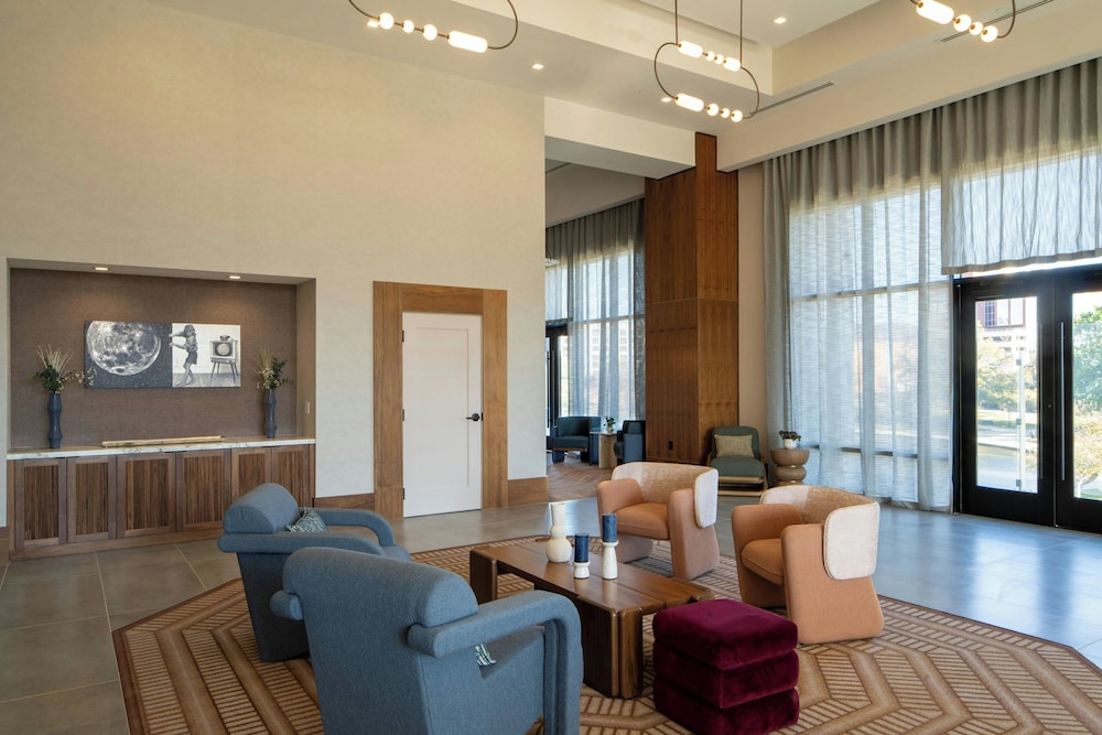Trilogy Hotel Huntsville, Autograph Collection 25/43