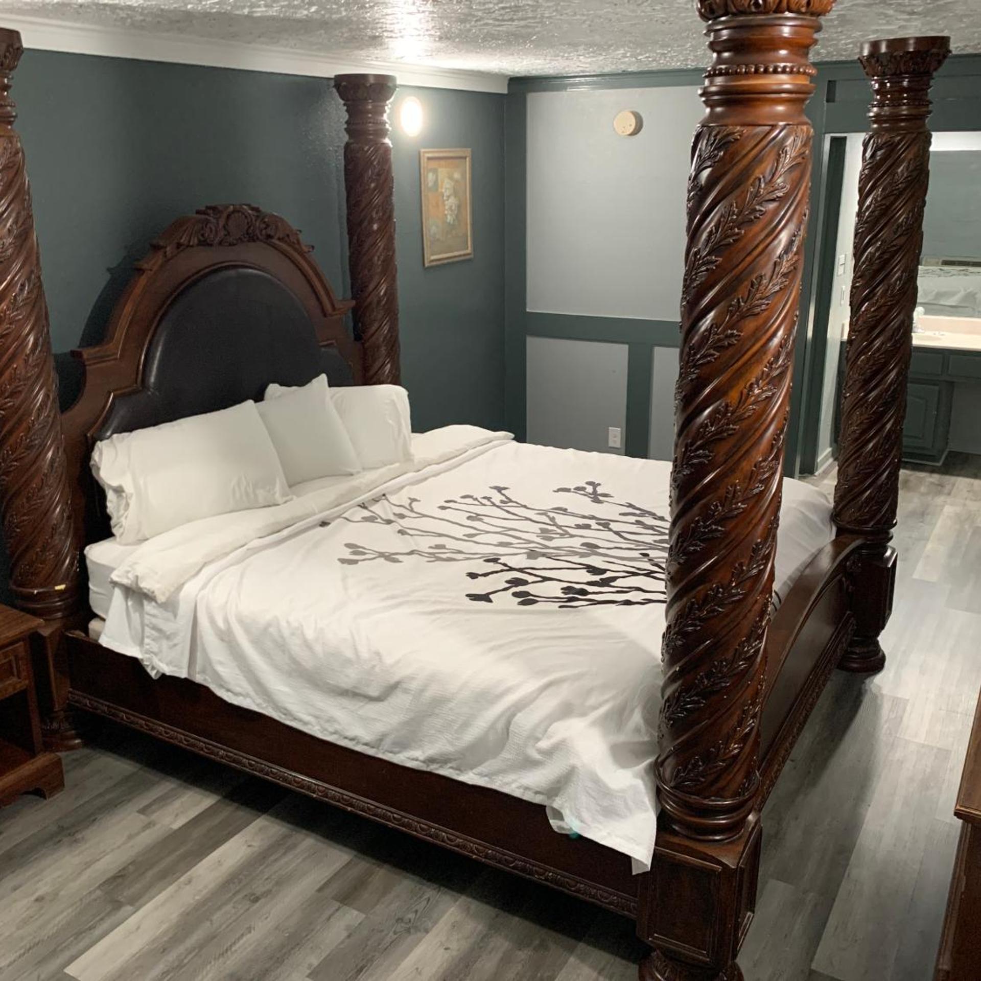 Knights Inn Tyler 23/55