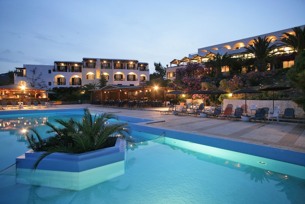 Andros Holiday Hotel 41/68