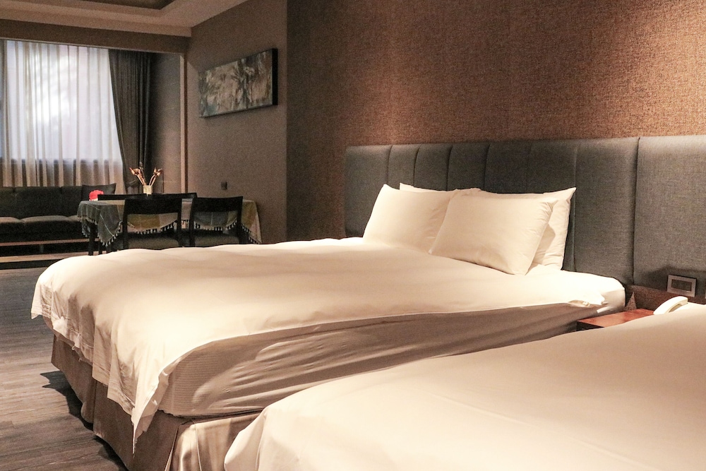 Royal Rose Hotel Xinsheng 14/35