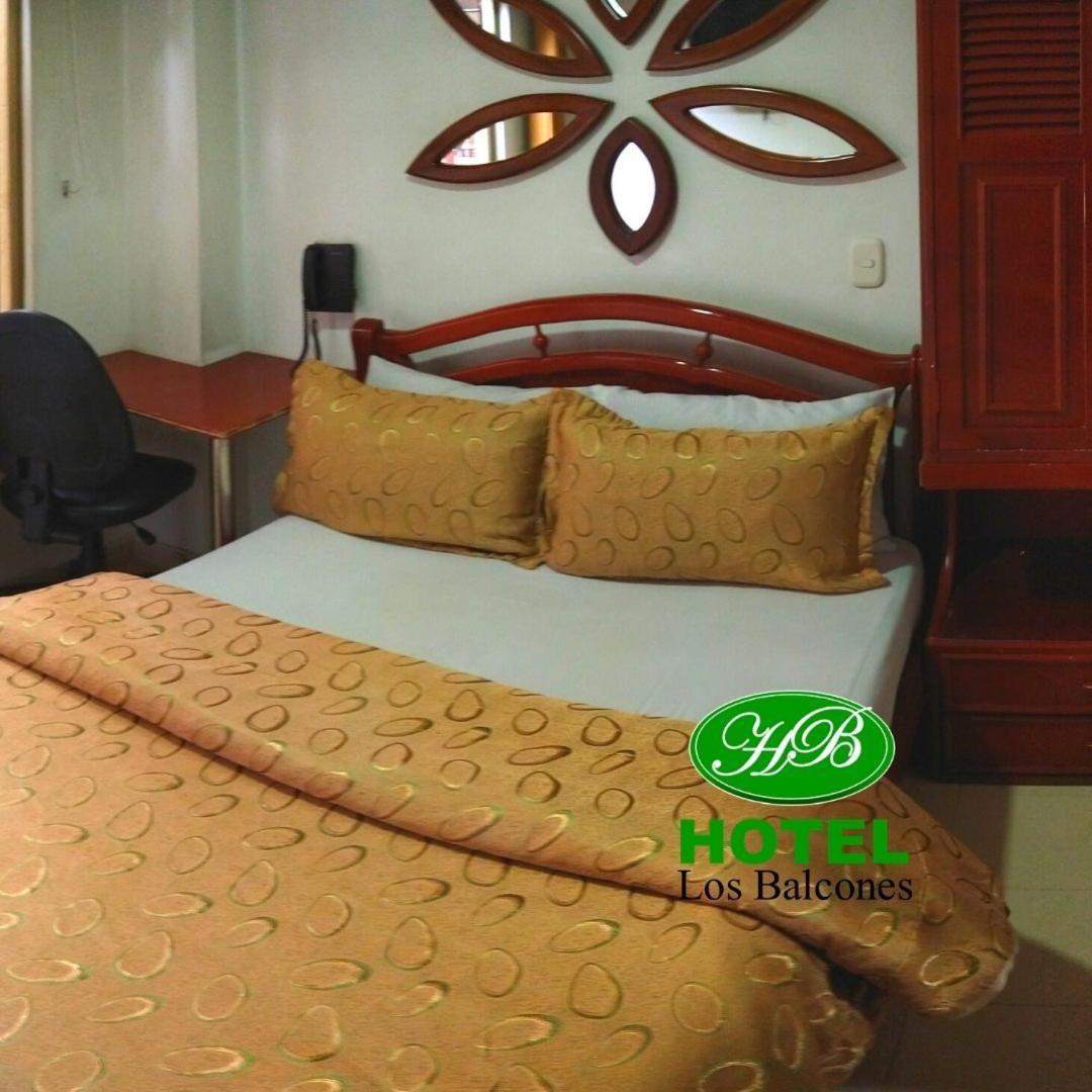 Los Balcones Hotel 5/38