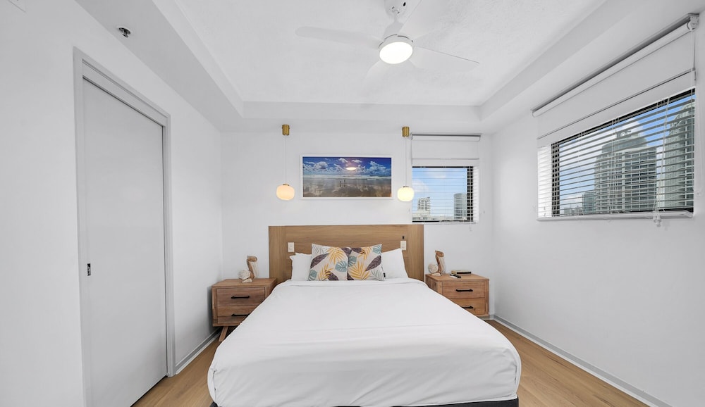 1 BEDROOM, APARTMENT