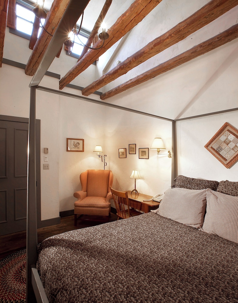 Washington House Inn 23/70