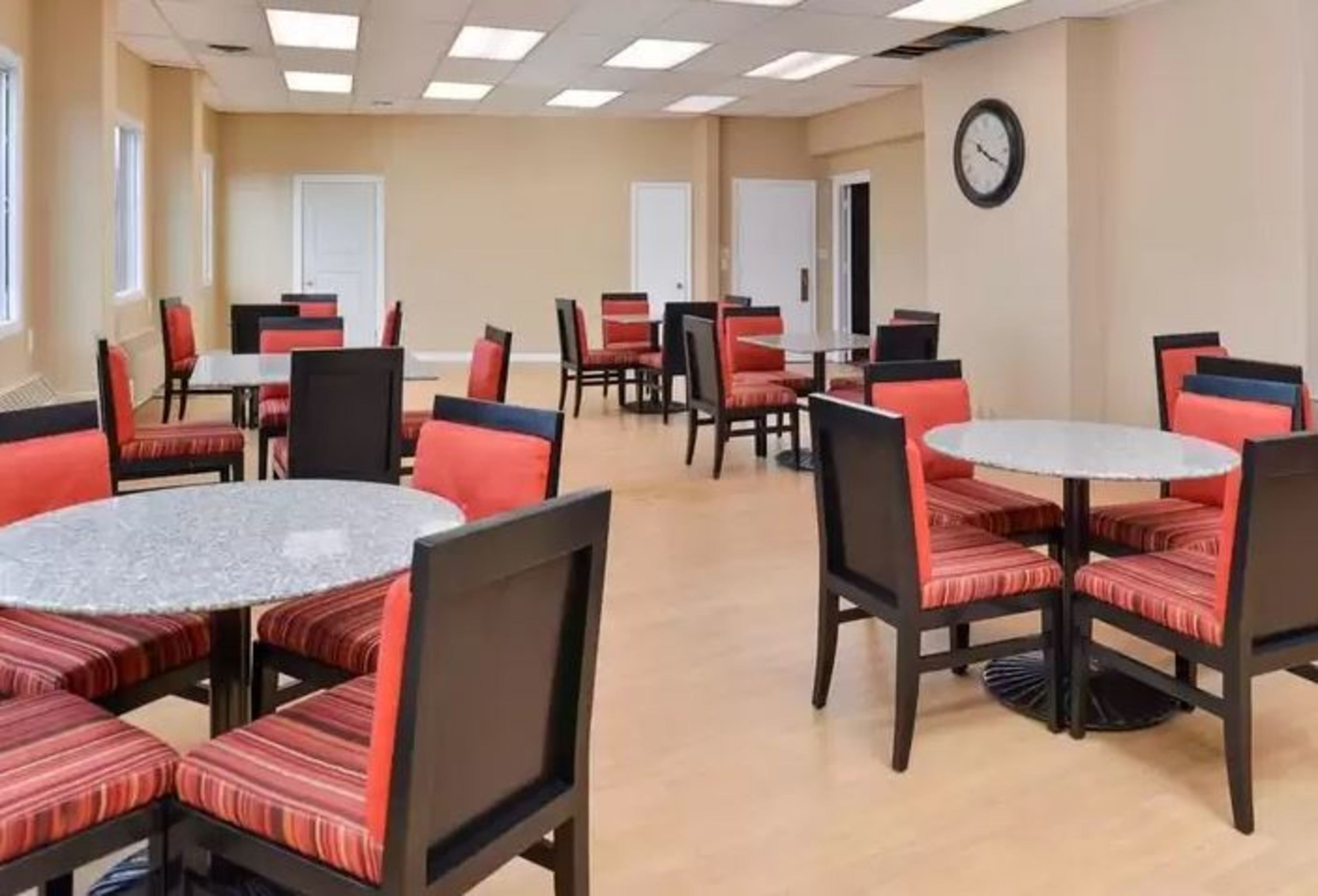 Quality Inn and Suites Airport Spokane 16/19