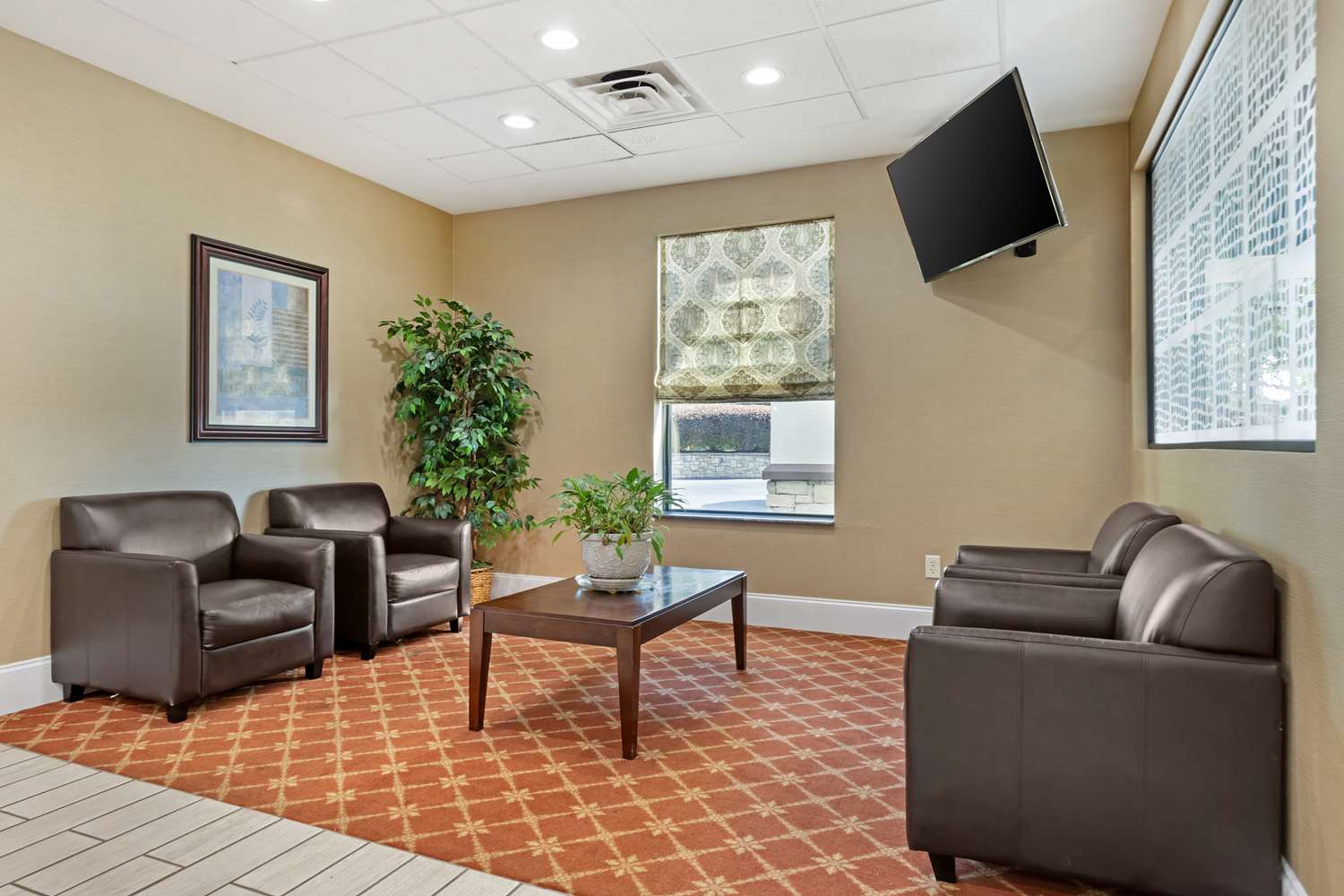 Best Western Plus Greenville South 24/41