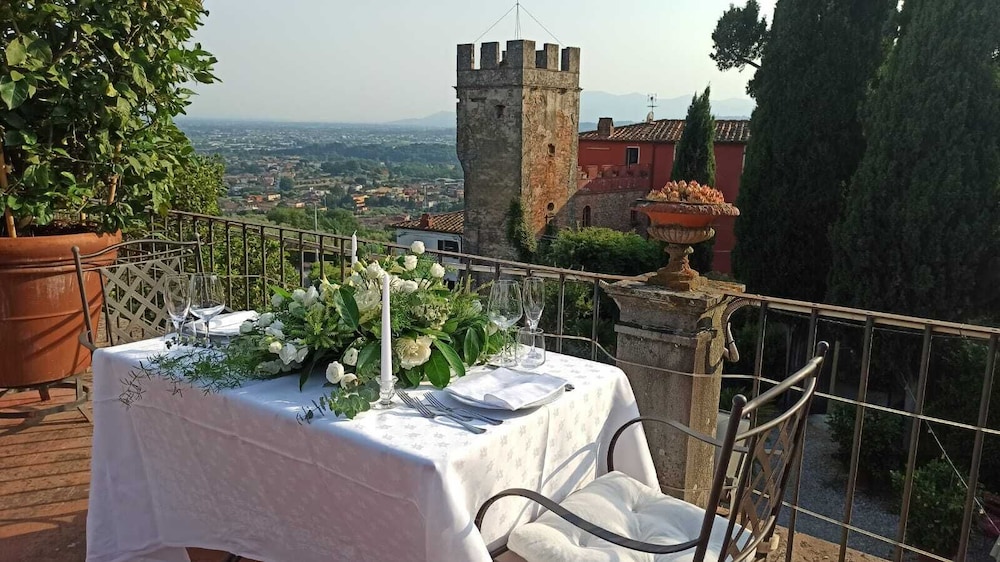 Hotel Villa Sermolli 25/50