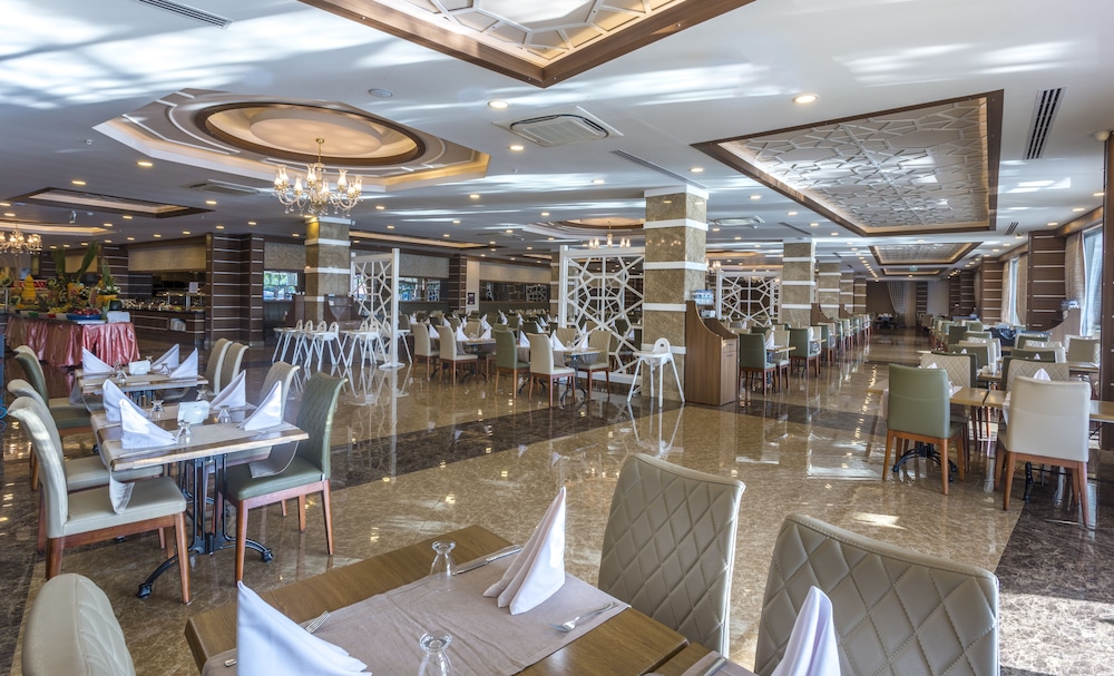 Lonicera Resort And Spa Hotel 30/50