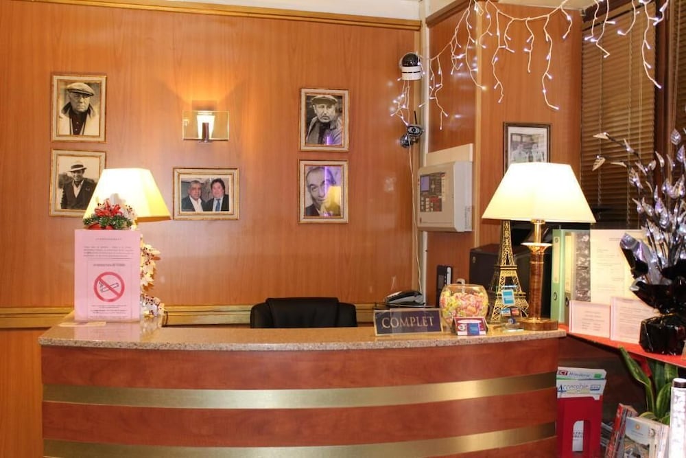 LE NOUVEL HOTEL DU THEATRE 8/48