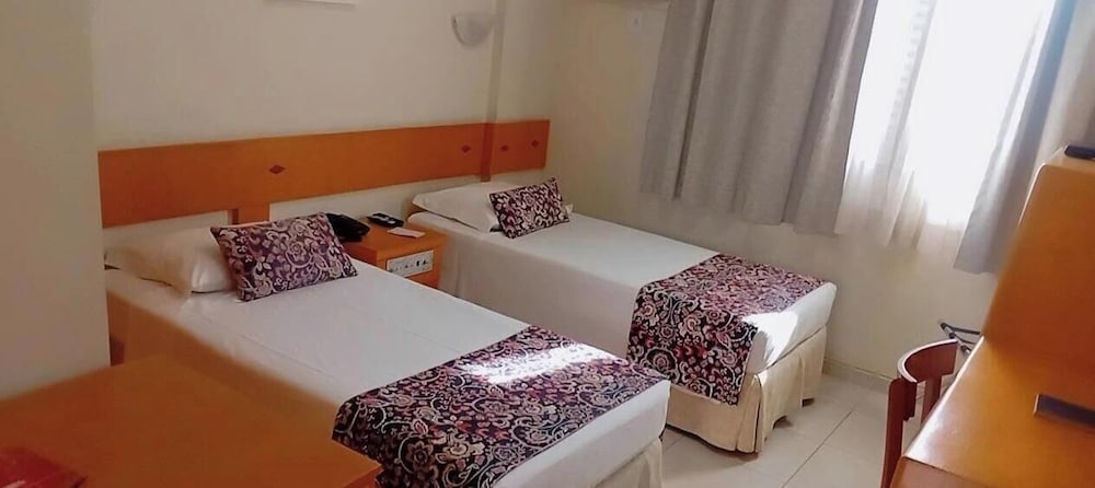 San Michel Hotel 59/73