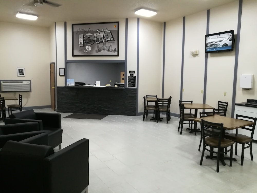 Super 8 By Wyndham Keokuk 18/21
