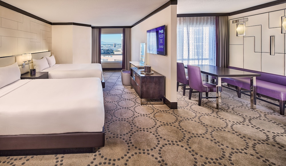 Harrah's Las Vegas - A Caesars Rewards Destination 43/66