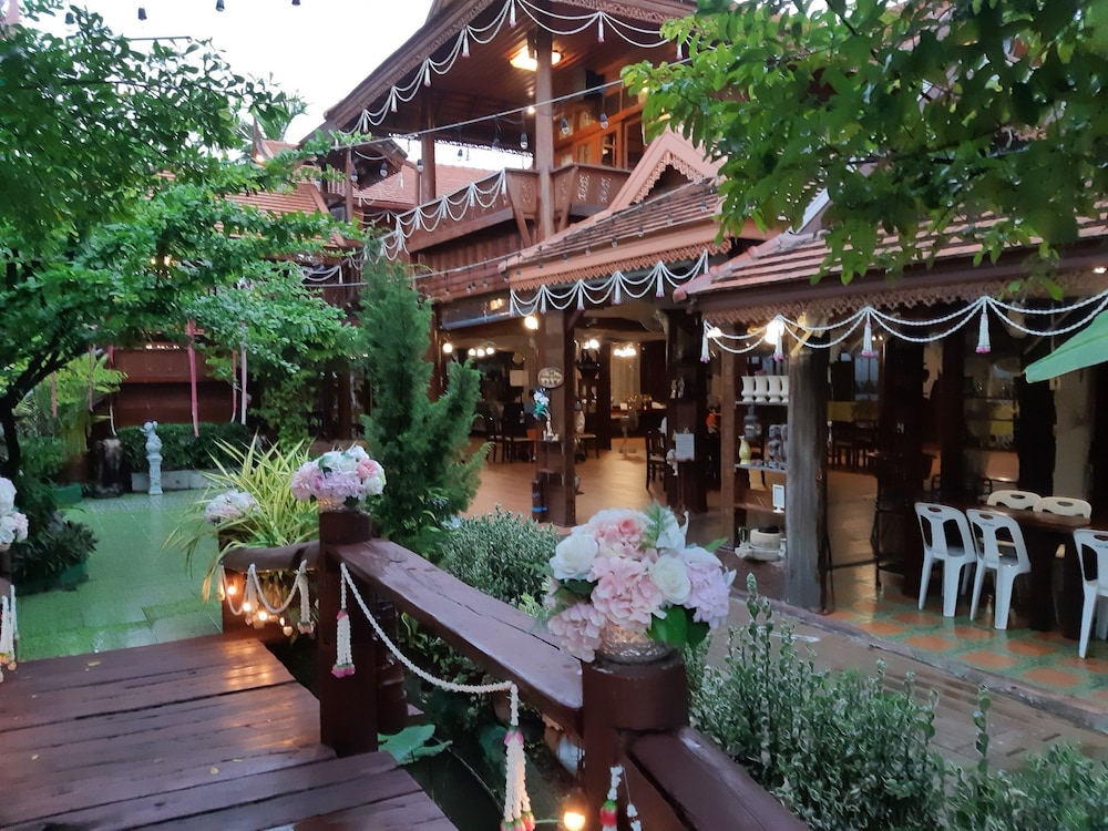MONTRI RESORT DONMUANG BANGKOK 54/60