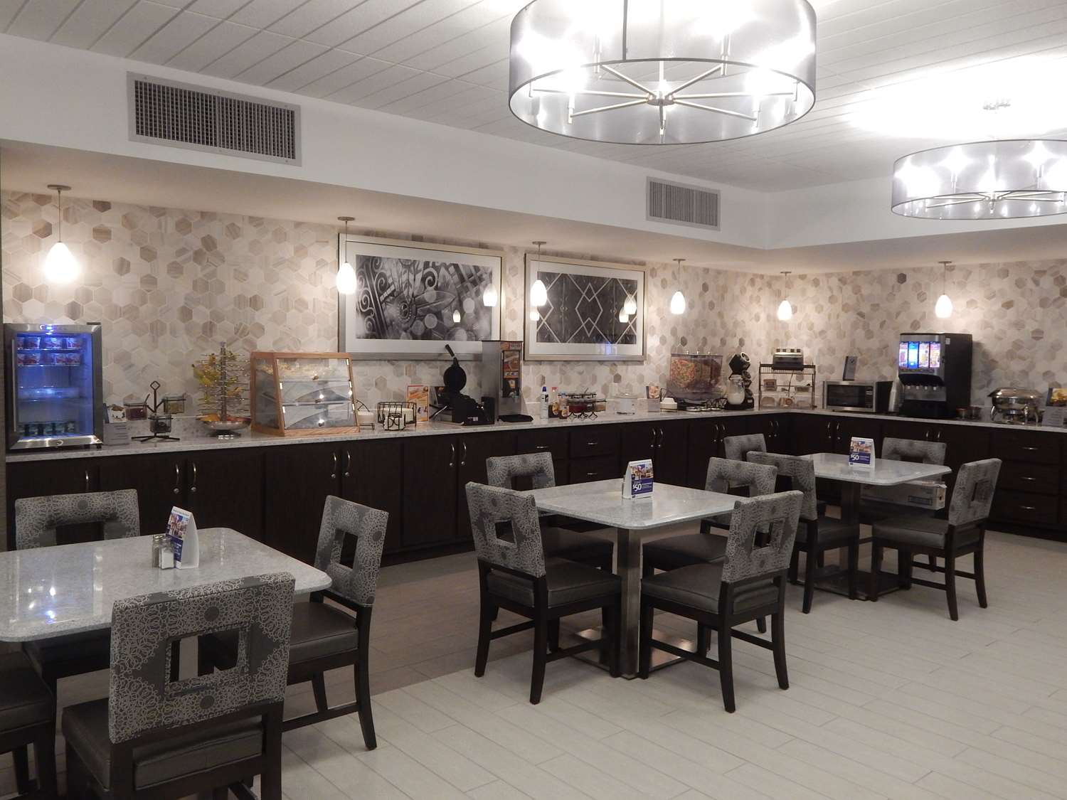 Best Western Plus Bradford Inn 32/38