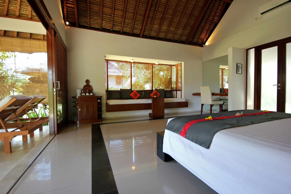 Siddhartha Ocean Front Resort Spa 16/50