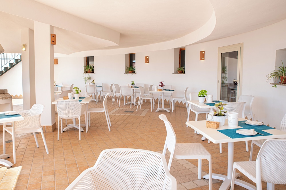 Hotel Ristorante L'aragosta 32/48