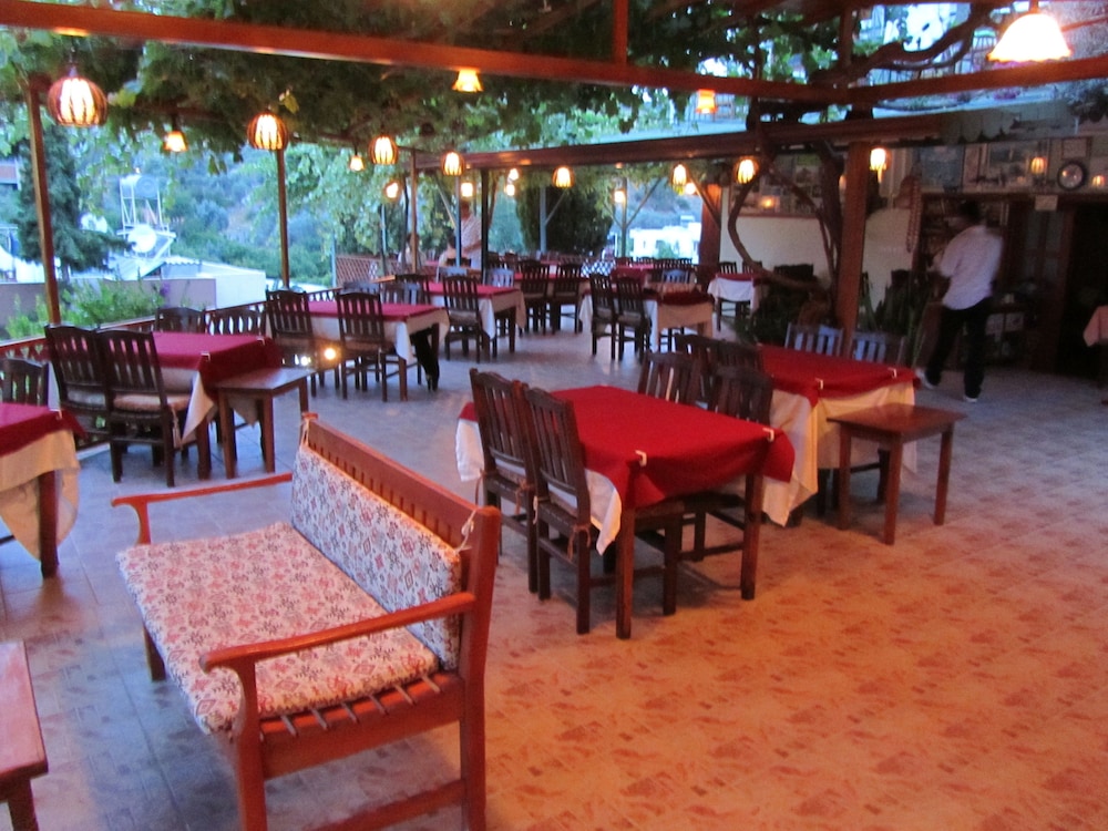 St. Nicholas Pension 29/50