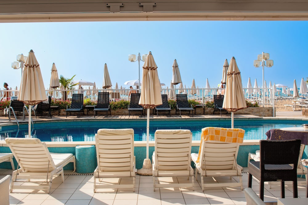 Hotel Rivamare 50/73