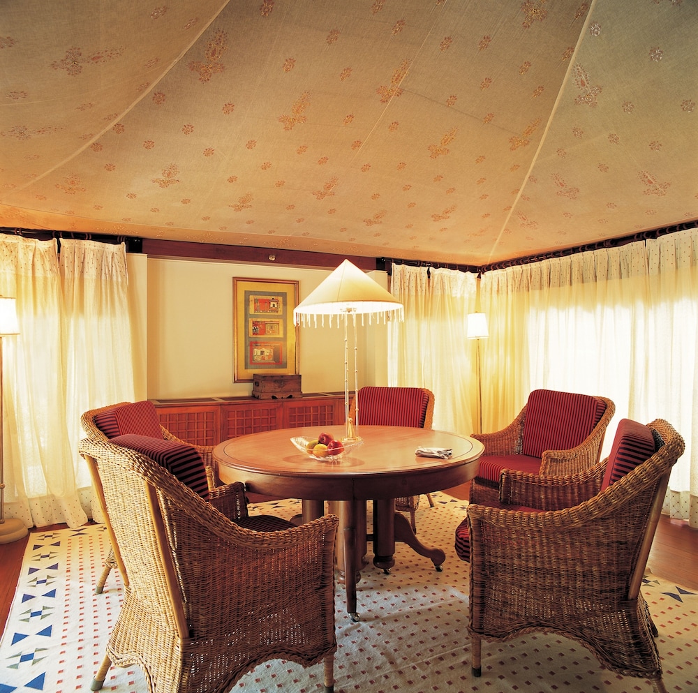 The Oberoi Rajvilas 35/41
