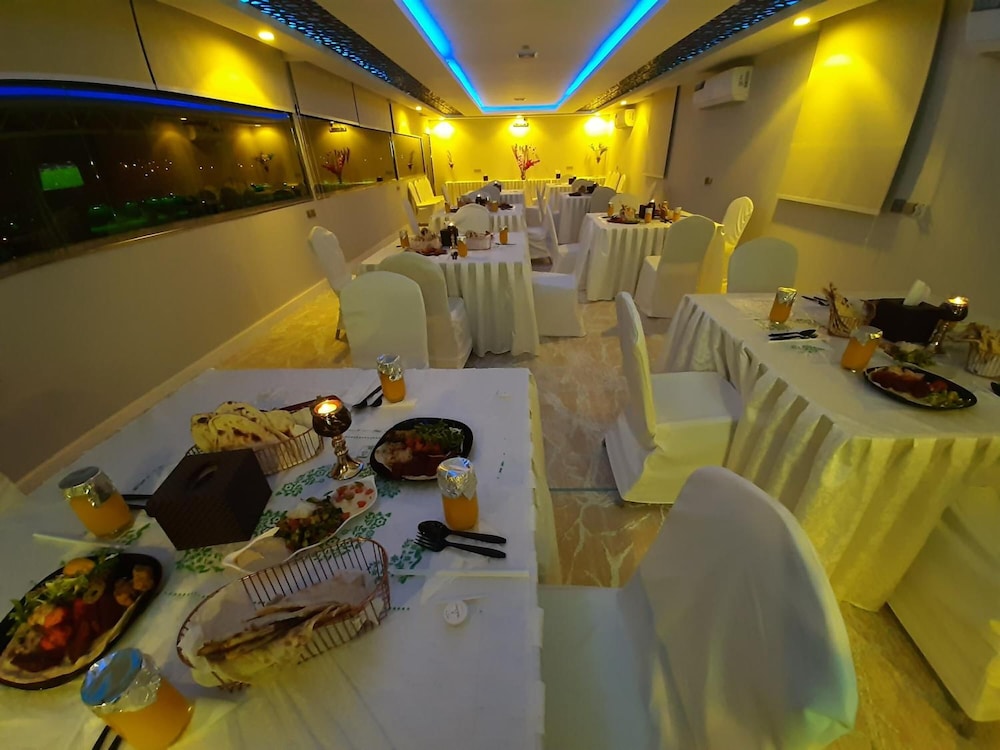 فندق قصر الشمال(Qasr Alshamal Hotel) 43/50