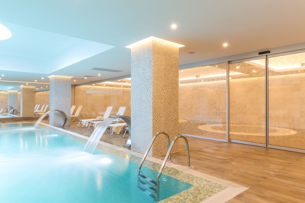 Boyalik Beach Hotel and Spa Thermal Resort 33/68