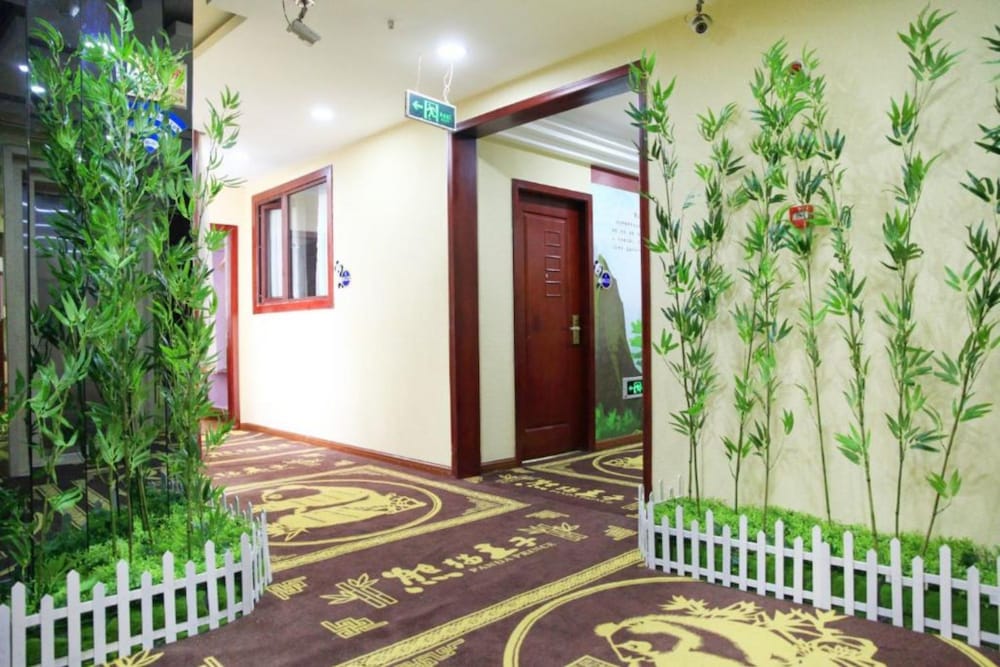 Panda Prince Hotel (Chengdu Xinhua Park) 3/44