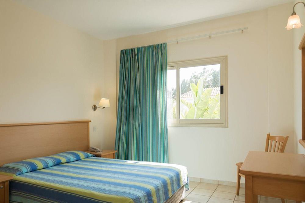 APARTMENT ONE BEDROOM INLAND VIEW