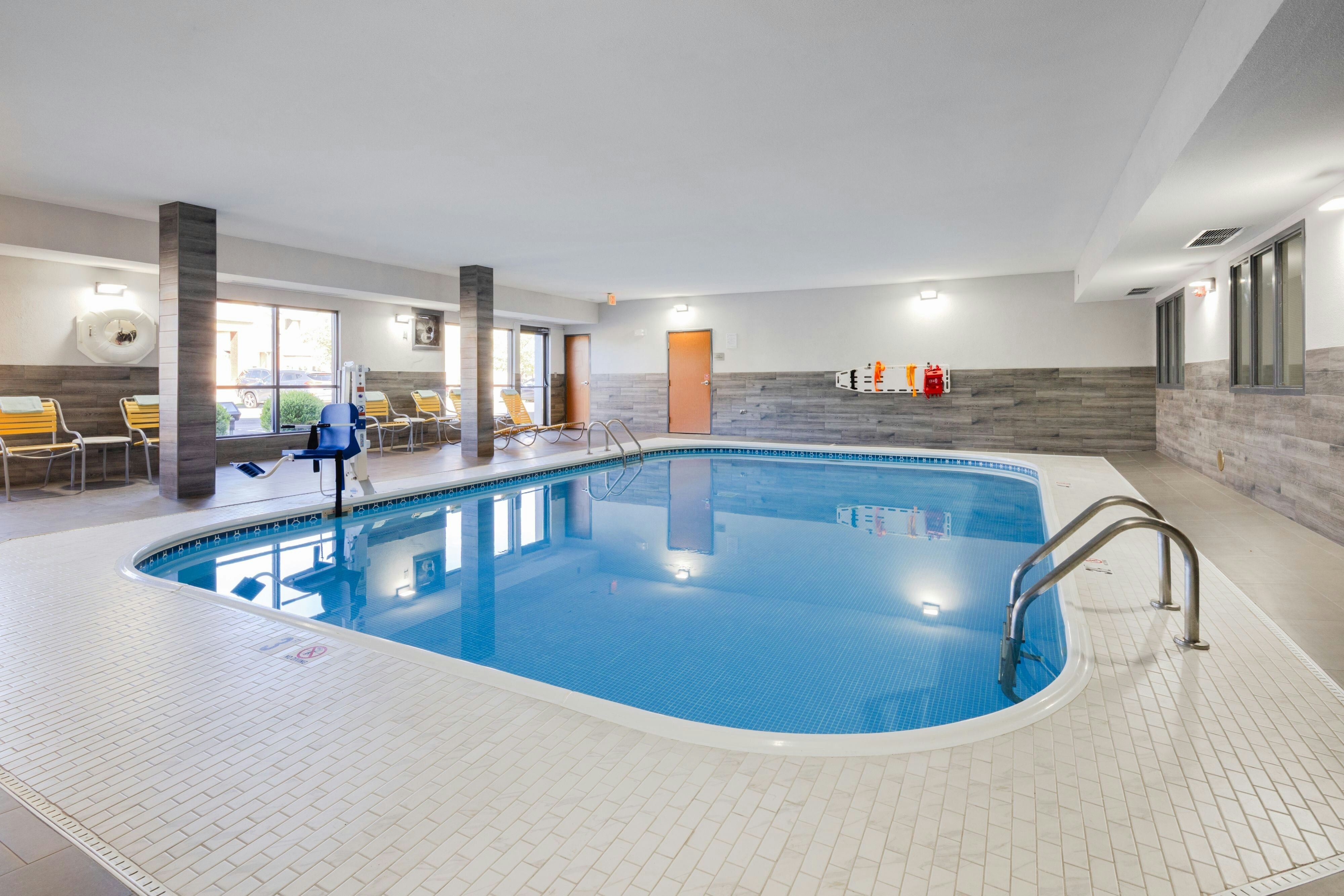 Fairfield Inn and Suites Grand Rapids 4/8