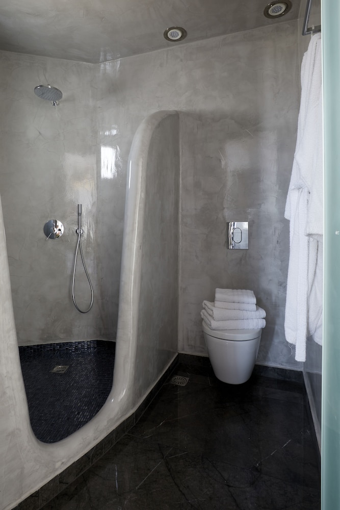 Oia Suites 49/50