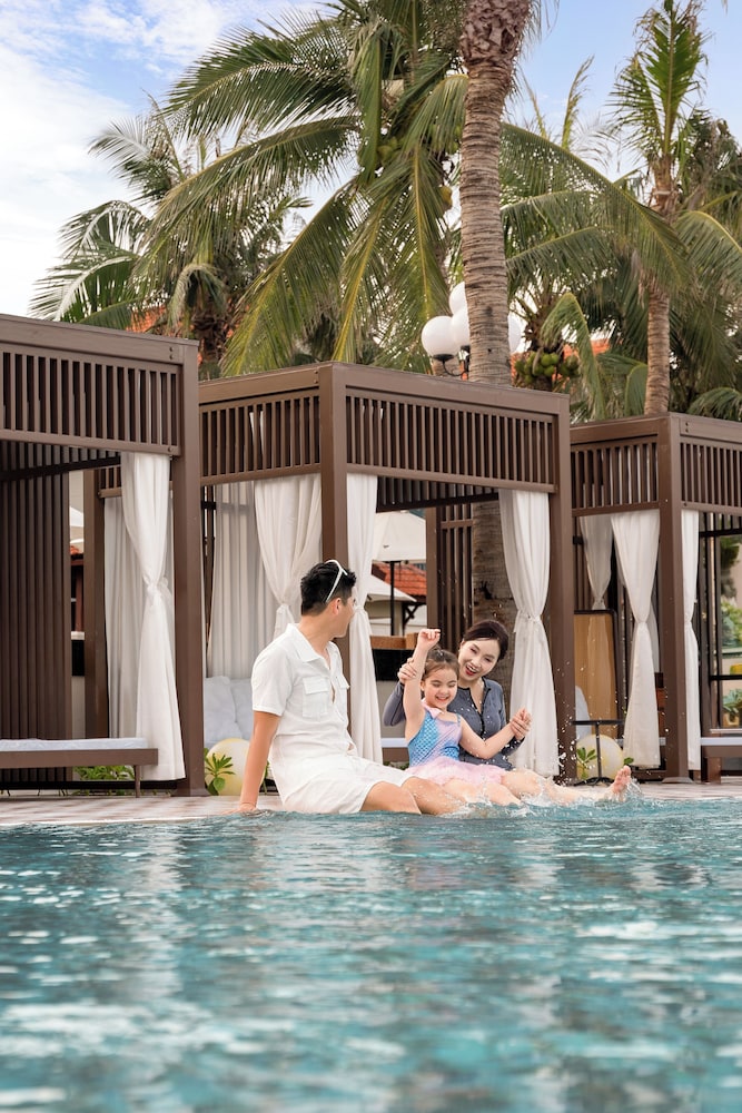 Tuan Chau Resort Ha Long 38/50