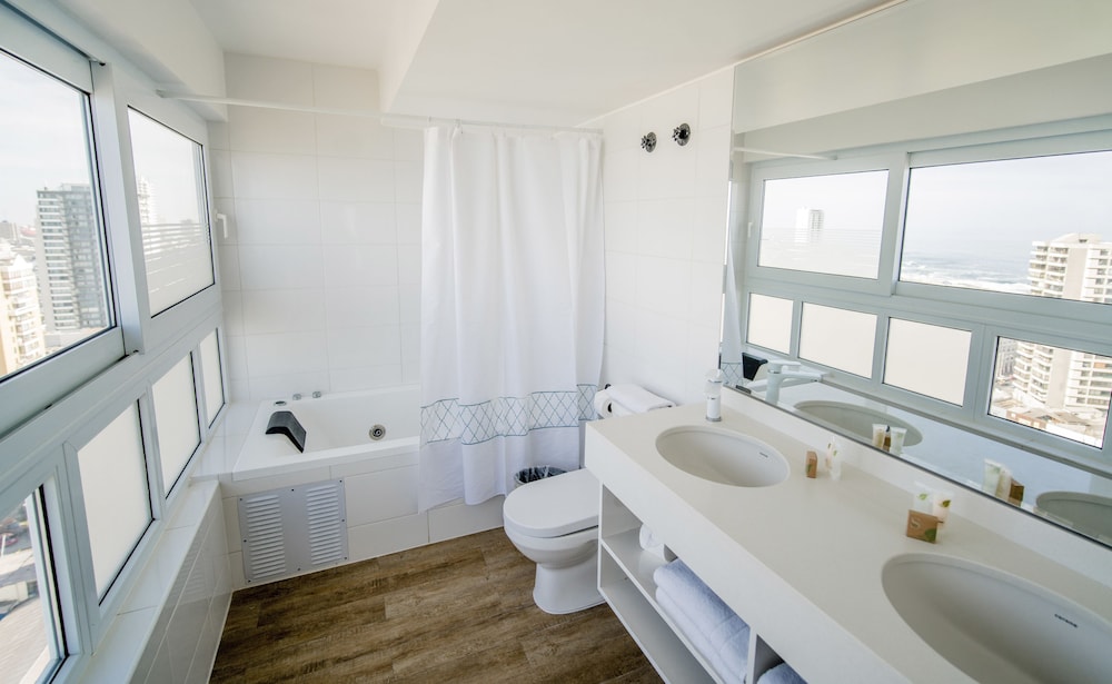 Gran Cavancha Hotel Apartment 68/68