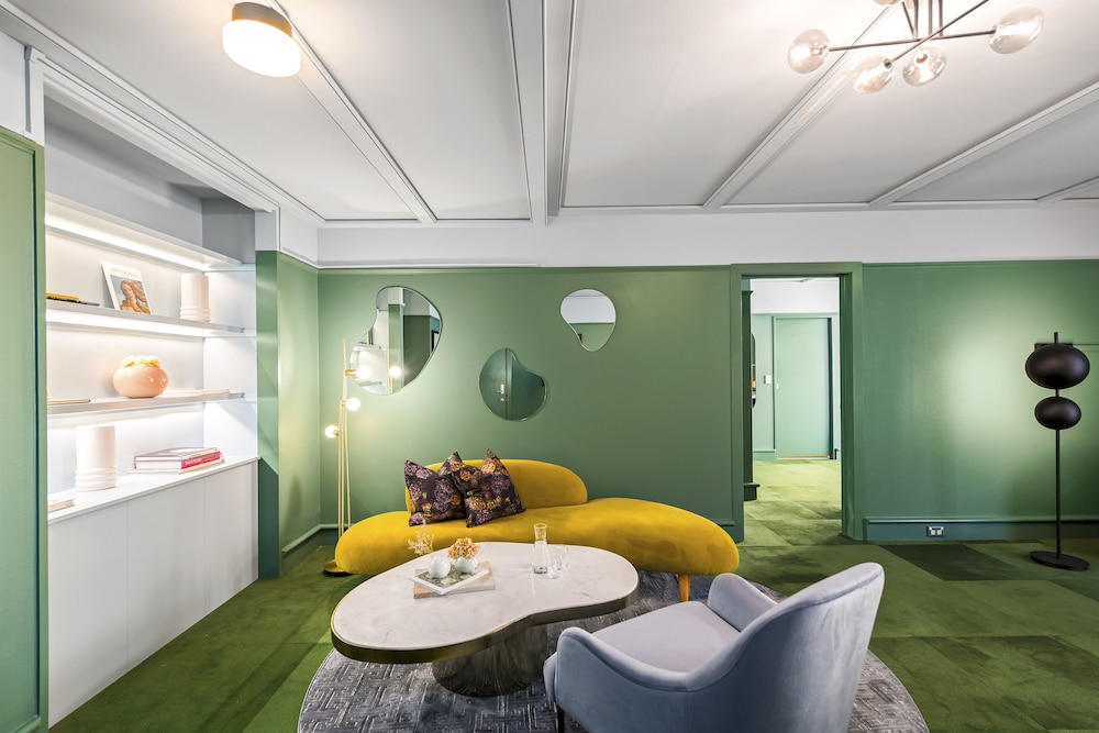 The Central Private Hotel By Naumi Hotels 40/53