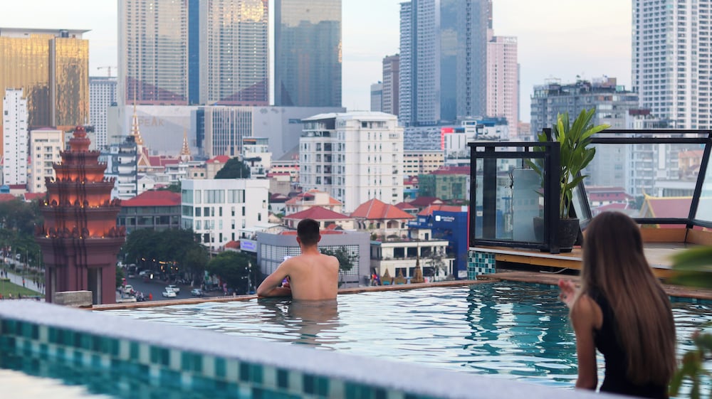 Phnom Penh 51 Hotel & Residences 40/50