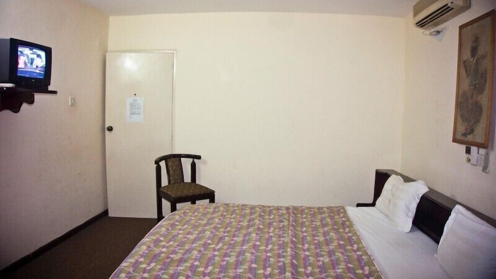 Pekan Hotel 21/71