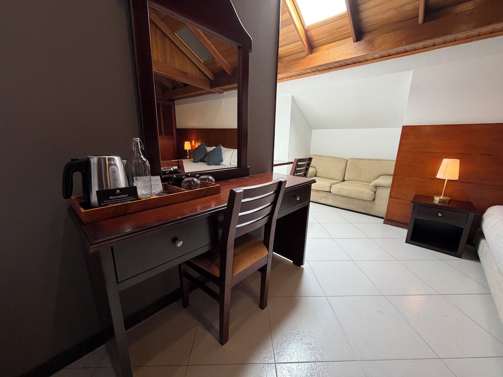 Blu Inn Hotel 42/50