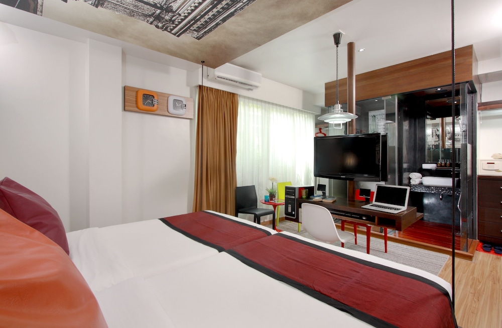 The Color Kata Hotel 17/69