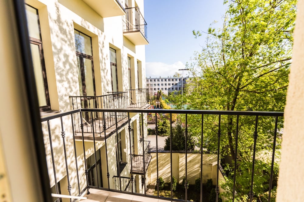 Ernesta Lux Apartments 43/50