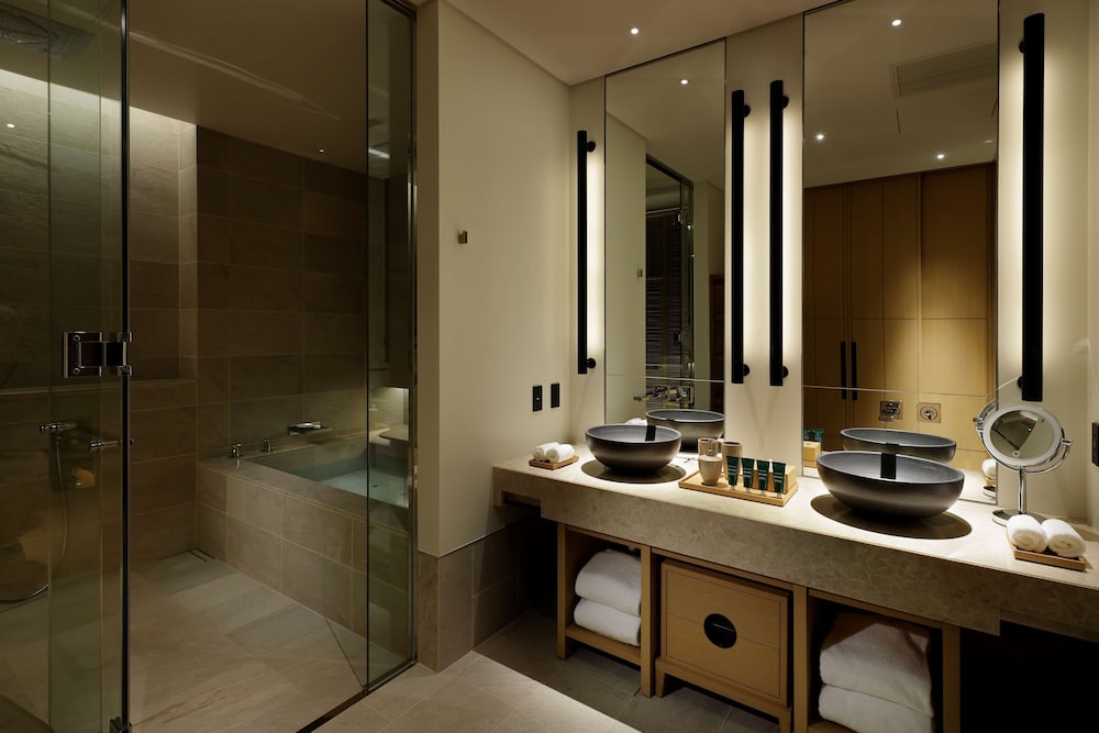 ROKU Kyoto, LXR Hotels & Resorts 13/78