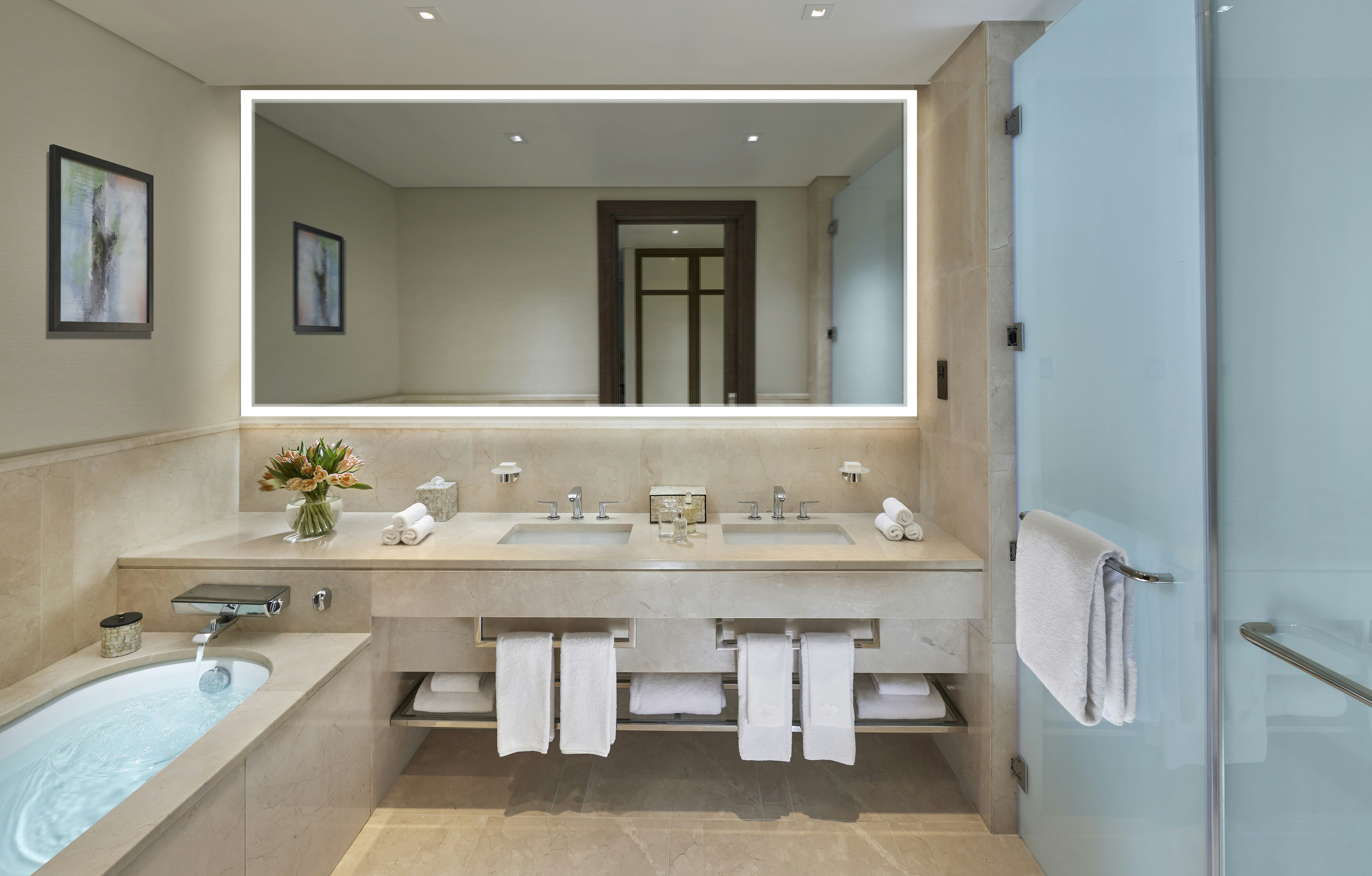 شقة بسريرين منفصلين وسريرين كينج بـ3 غرف نوم لذوي الإعاقة، Mandarin Oriental Doha 3/4
