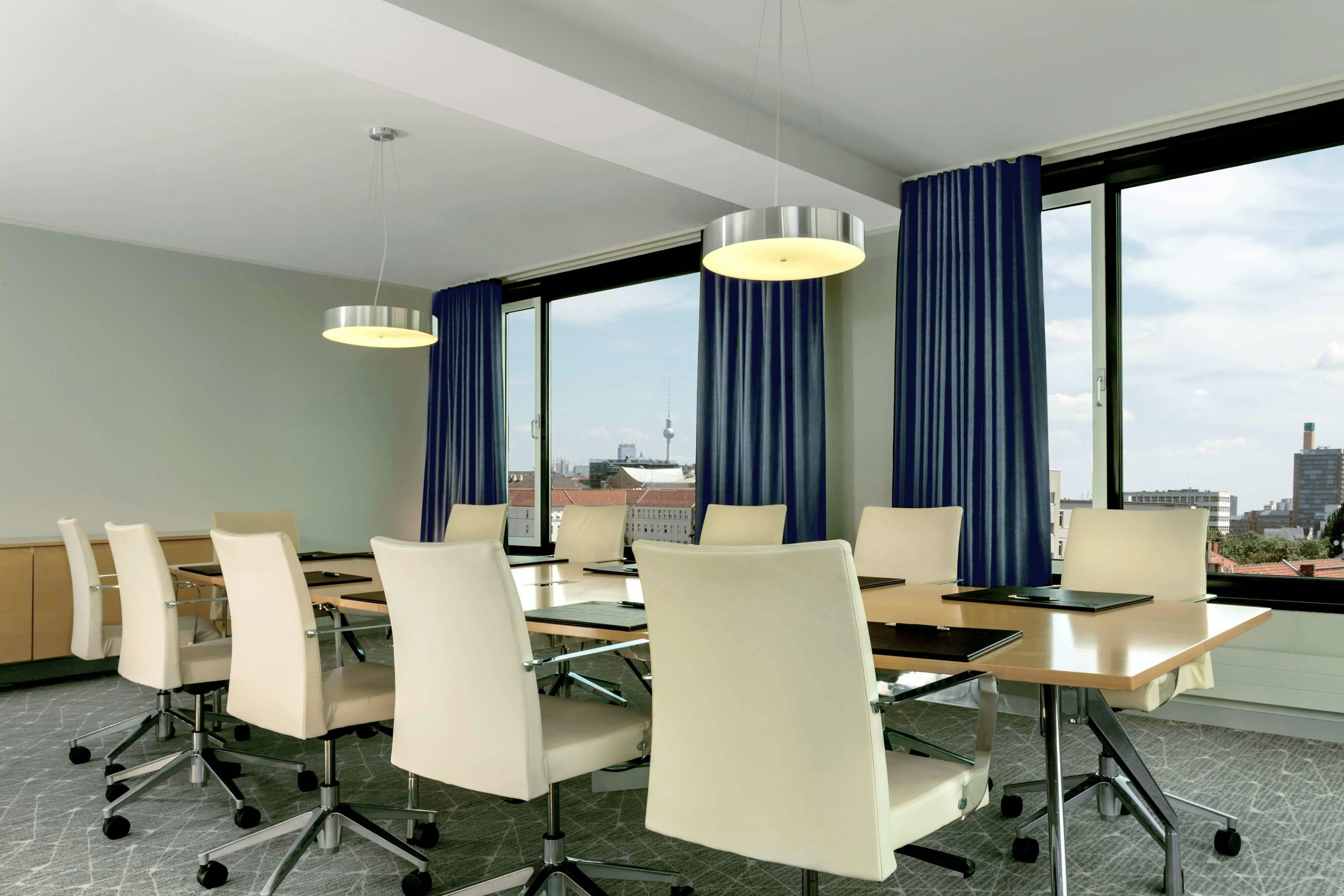 SHERATON BERLIN GRAND HOTEL ESPLANADE 32/39