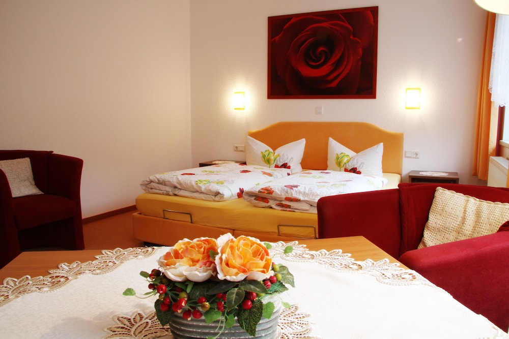 Hotel Zum Burgergarten 20/50