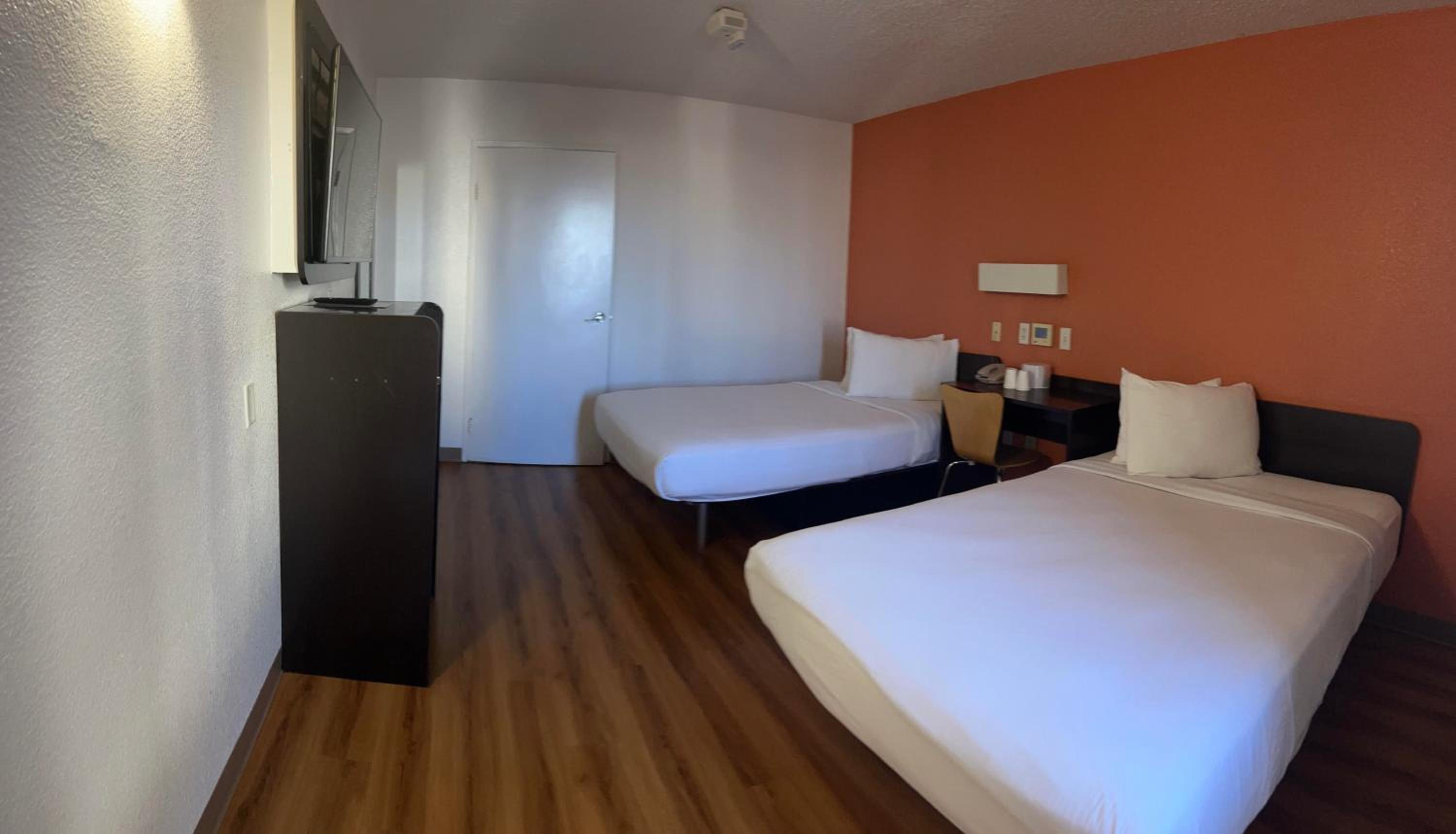 ROOM, DOUBLE BED, ACCESSIBLE