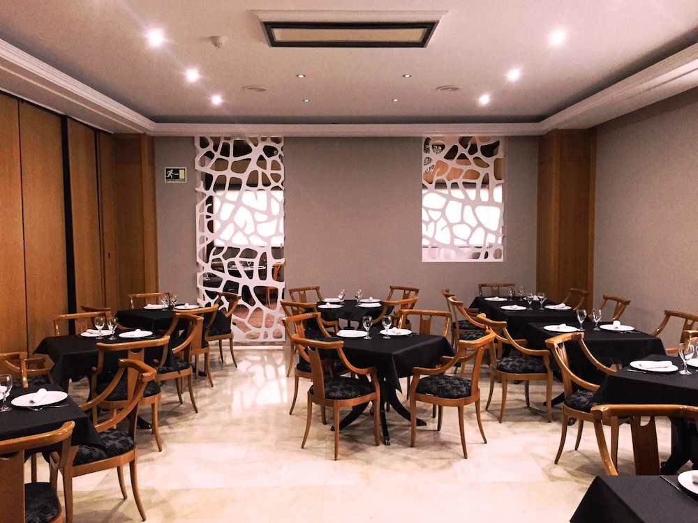 restaurant-cafeteria